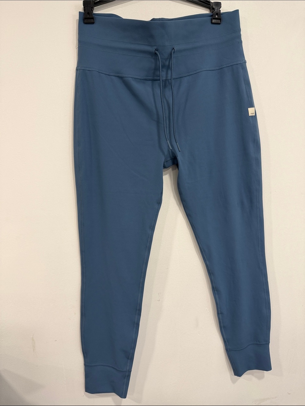 Vuori Women's Blue Leggings